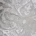 کاغذ دیواری شاین دار طرح داماسک آلبوم مک لارن کد 6664 نمای کلوز